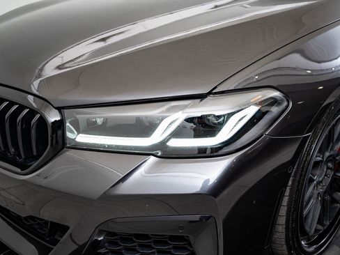 Used 2023 BMW 540i w/ M Sport Package image 16