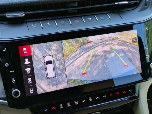 New 2026 Jeep Grand Cherokee L Limited w/ Luxury Tech Group II RWD image 16