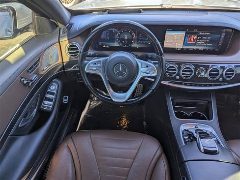 Used 2020 Mercedes-Benz S 560 Sedan image 7