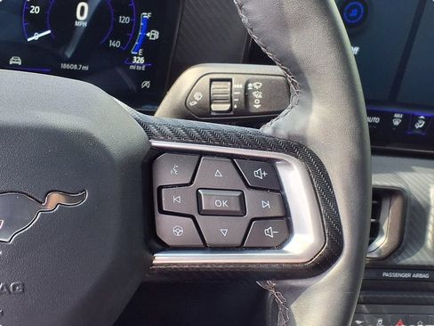 Used 2024 Ford Mustang Coupe RWD image 21