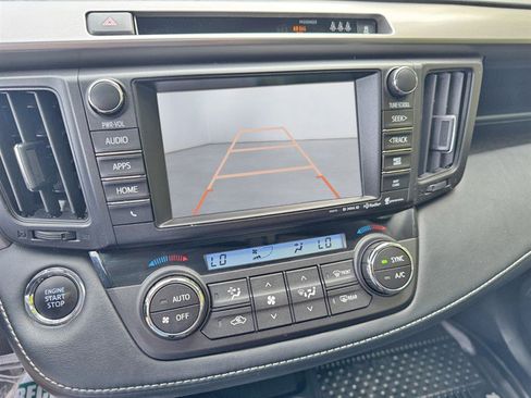 Used 2018 Toyota RAV4 XLE image 17