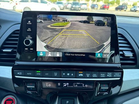 New 2026 Honda Odyssey EX-L image 17