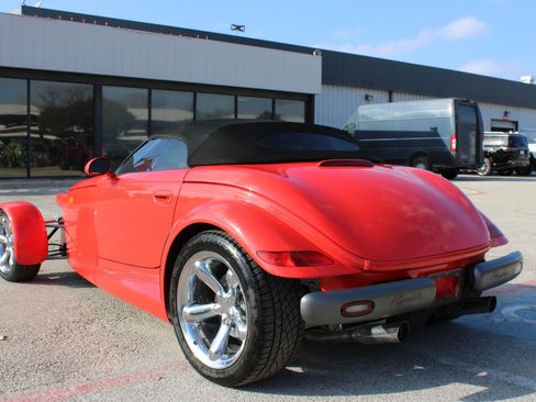 Used 1999 Plymouth Prowler image 4