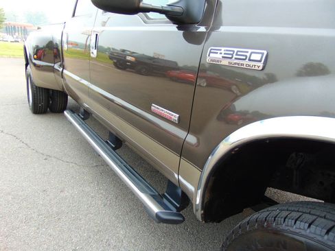 Used 2005 Ford F350 Lariat AWD/4WD image 59