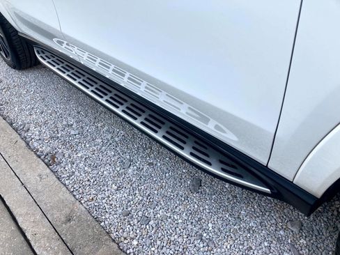 Used 2020 Mercedes-Benz GLS 580 4MATIC image 29