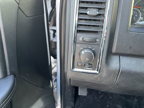 Used 2015 RAM 2500 Laramie image 20