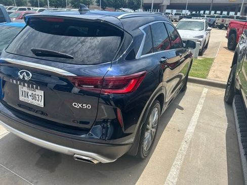 Used 2024 INFINITI QX50 Luxe FWD image 3