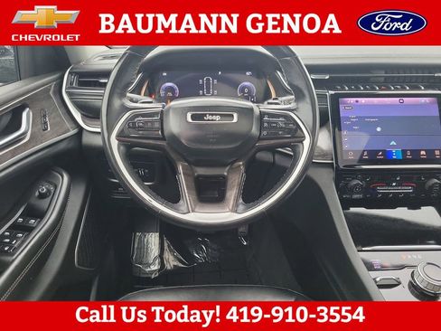 Used 2021 Jeep Grand Cherokee L Limited AWD/4WD image 13