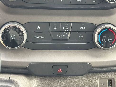 Certified 2020 Ford Transit 350 XLT image 27