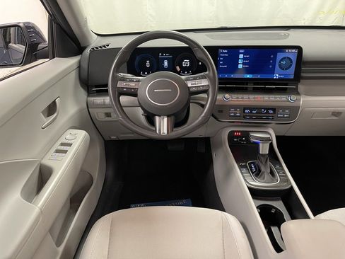 Used 2024 Hyundai Kona SEL image 30