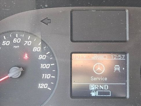 Used 2023 Mercedes-Benz Sprinter 2500 image 12