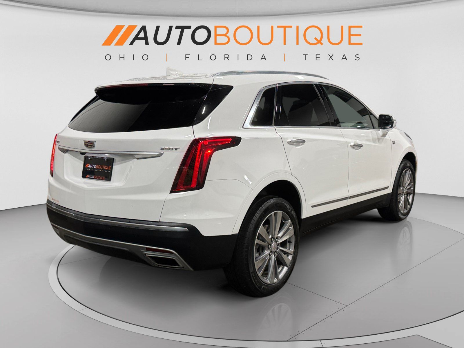Used 2024 Cadillac XT5 Premium Luxury FWD image 5