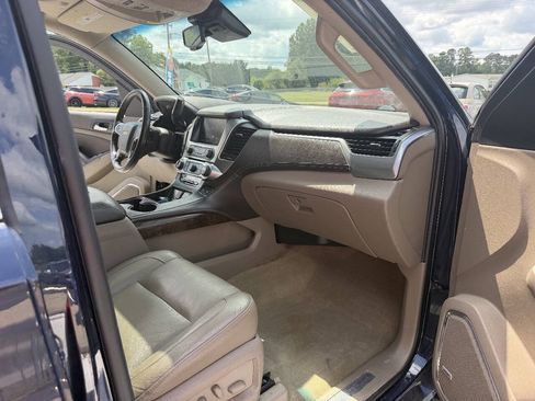 Used 2017 Chevrolet Tahoe LT AWD/4WD image 13