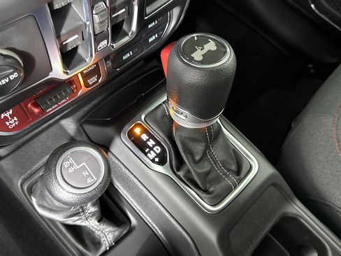 New 2026 Jeep Wrangler Rubicon image 26