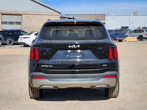 New 2026 Kia Sorento EX image 12