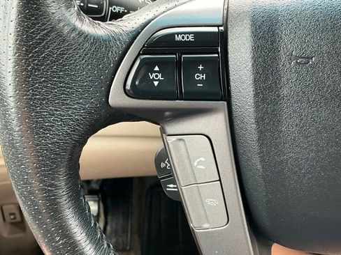 Used 2012 Honda Odyssey Touring image 18