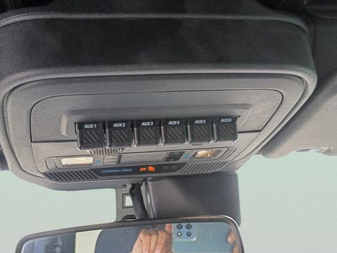 Used 2021 Ford Bronco Wildtrak AWD/4WD image 29