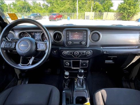 Used 2020 Jeep Gladiator Sport AWD/4WD image 5