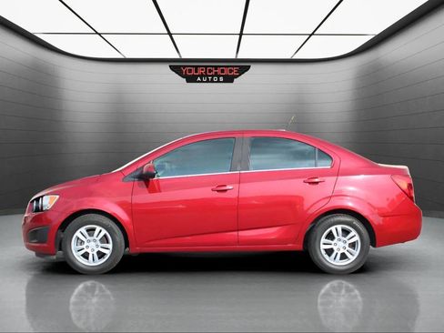 Used 2014 Chevrolet Sonic LT image 7