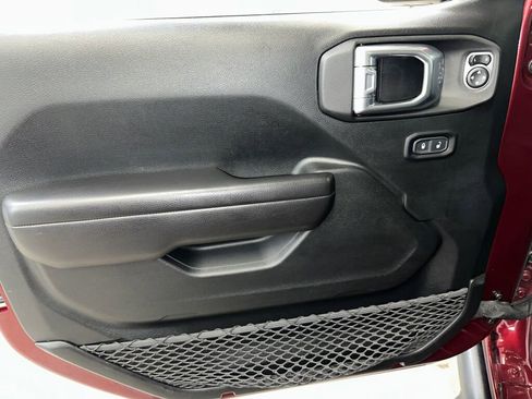 Used 2021 Jeep Wrangler Unlimited Sport image 6