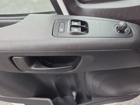 Used 2023 RAM ProMaster 2500 FWD image 28