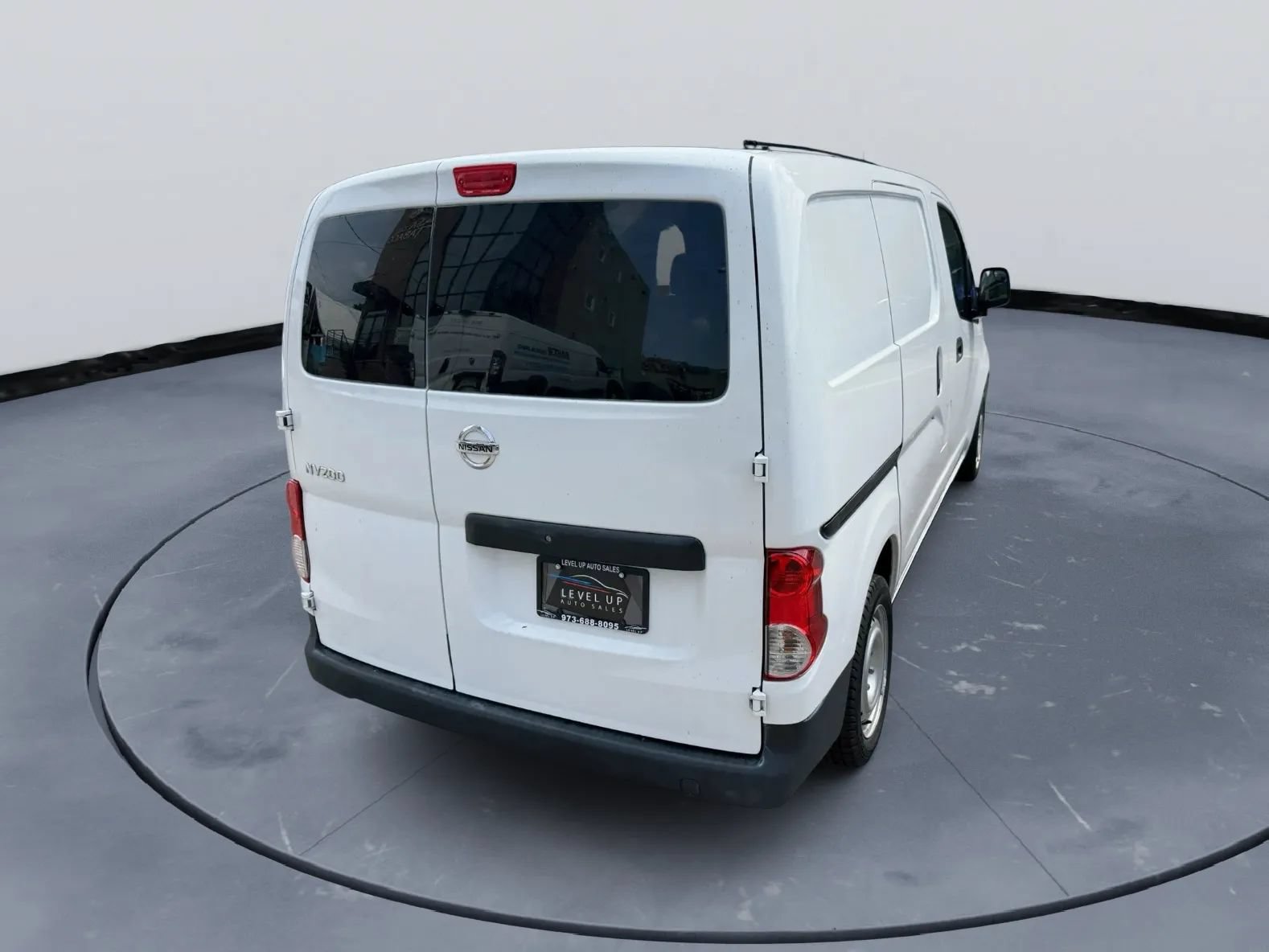 Used 2020 Nissan NV200 S w/ Back Door Glass Package FWD image 6