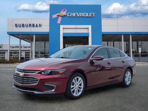 Used 2016 Chevrolet Malibu LT FWD image 1