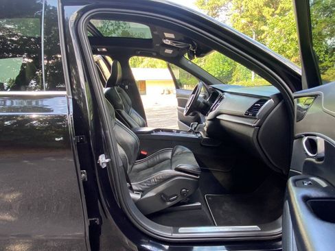 Used 2019 Volvo XC90 T5 R-Design w/ Protection Package Premier FWD image 65