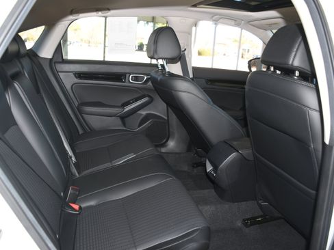 Used 2024 Honda Civic Touring image 19