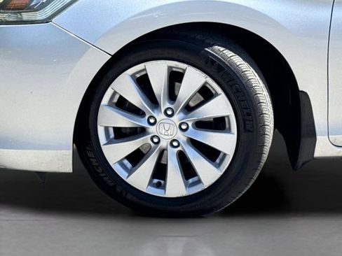 Used 2015 Honda Accord EX-L image 17