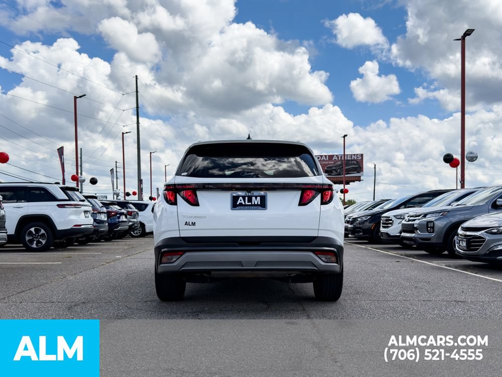 Certified 2025 Hyundai Tucson SEL FWD image 12