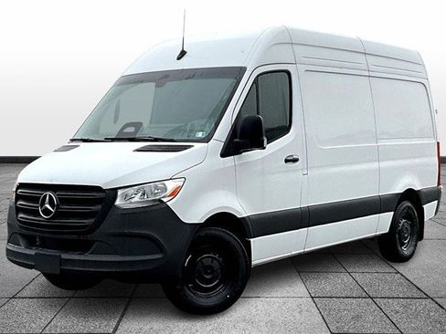 New 2025 Mercedes-Benz Sprinter 2500 image 2