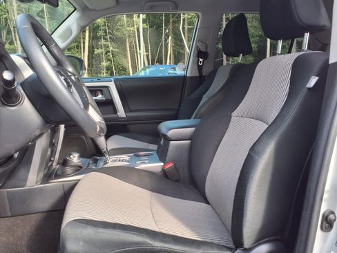 Used 2024 Toyota 4Runner SR5 image 22