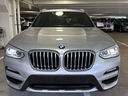 Used 2019 BMW X3 xDrive30i w/ Premium Package AWD/4WD image 2