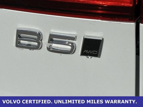 Certified 2025 Volvo V60 B5 Cross Country Plus image 7