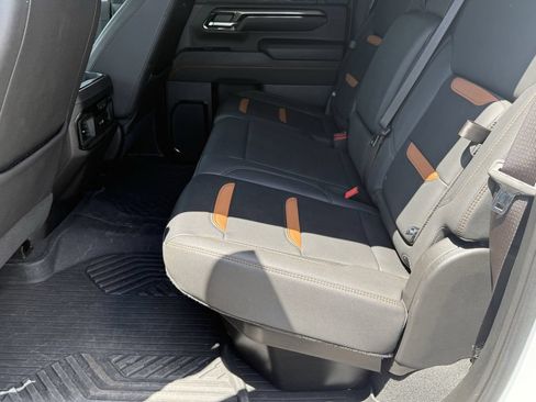 Used 2024 GMC Sierra 2500 AT4 w/ AT4 Premium Plus Package AWD/4WD image 24
