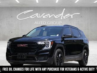 Used 2024 GMC Terrain SLE w/ Driver Convenience Package image 1