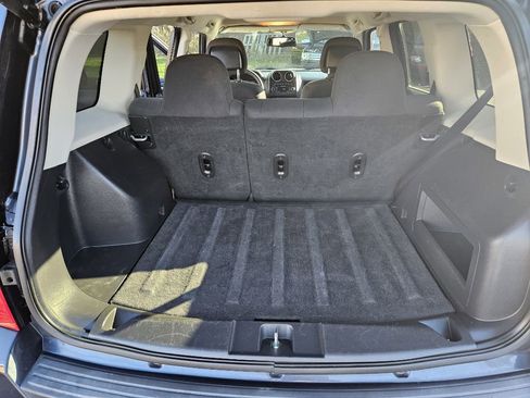 Used 2016 Jeep Patriot Sport image 15