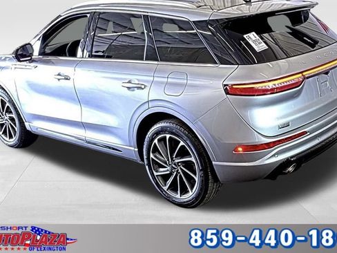 Used 2024 Lincoln Corsair Grand Touring image 8