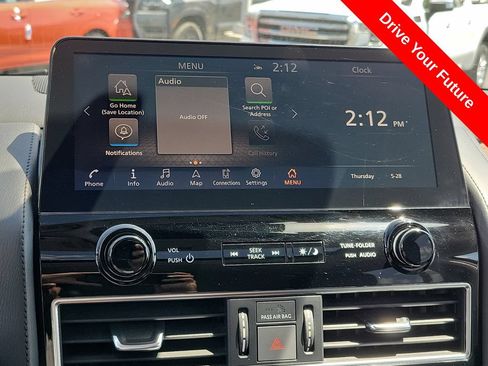 Used 2023 Nissan Armada SL w/ Captain's Chairs Package AWD/4WD image 11