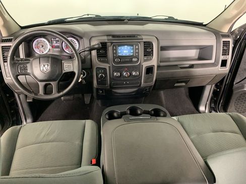 Used 2014 RAM 1500 Express image 29