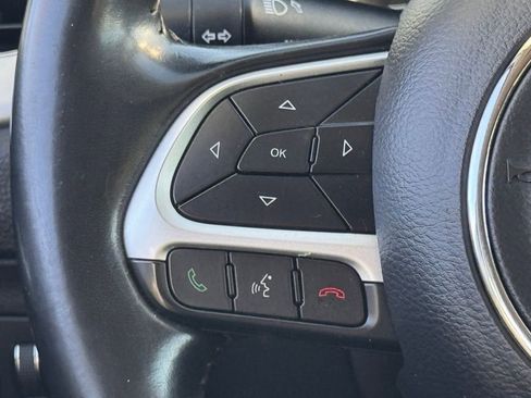 Used 2019 Jeep Compass Latitude w/ Popular Equipment Group image 16