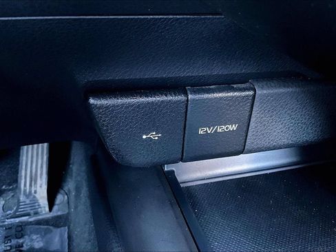 Used 2023 Toyota Camry SE w/ Blackout Package (TMS) FWD image 16