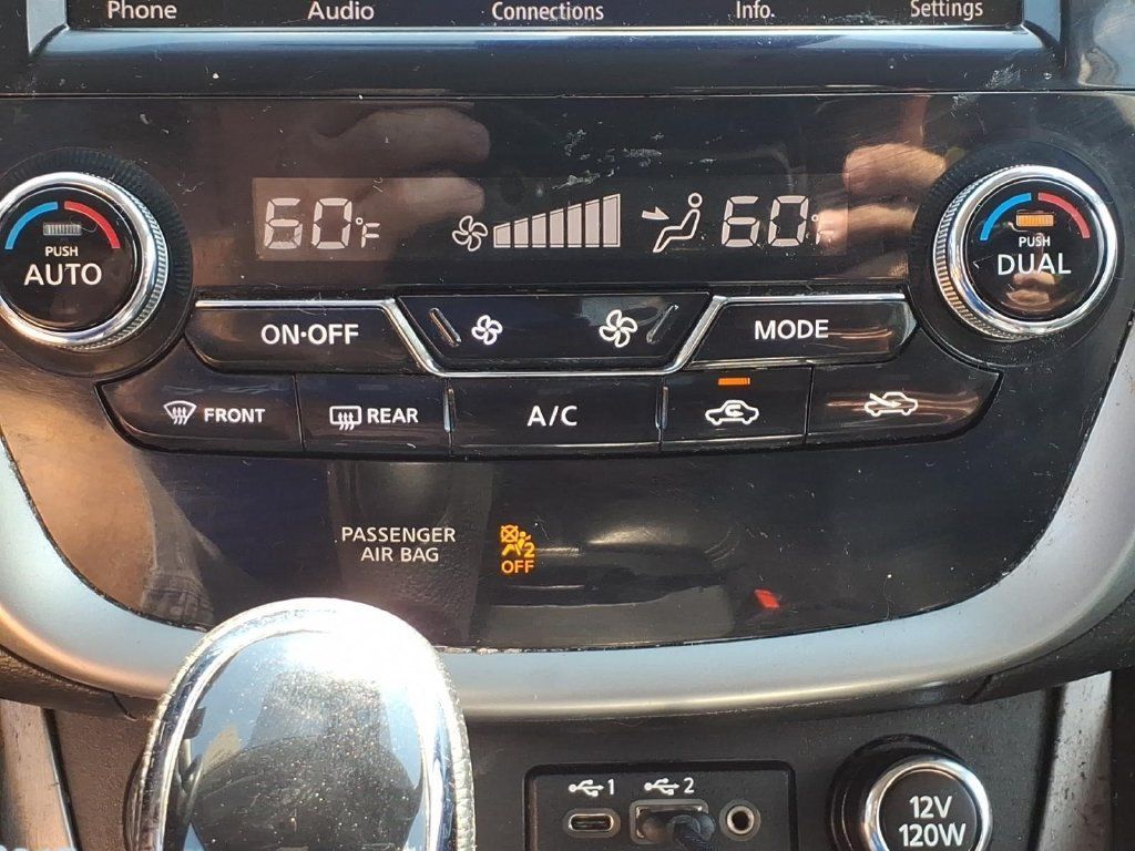 Used 2023 Nissan Murano SV w/ SV Midnight Edition Package FWD image 21