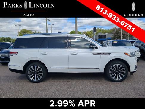 Certified 2023 Lincoln Navigator Reserve RWD image 3