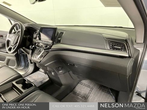 Used 2024 Honda Odyssey Touring image 31