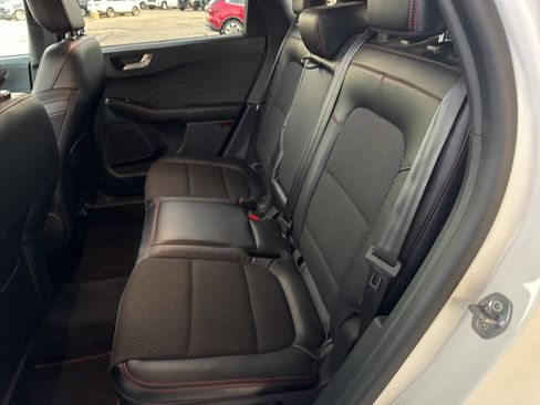Certified 2023 Ford Escape ST-Line w/ Tech Pack #1 image 34