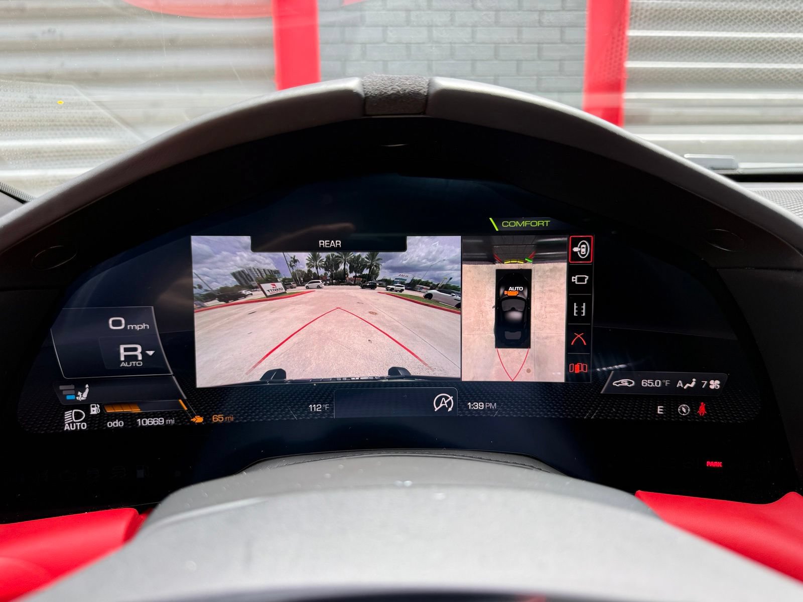 Used 2023 Ferrari Roma RWD image 31