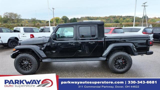 Used 2023 Jeep Gladiator Sport AWD/4WD image 3