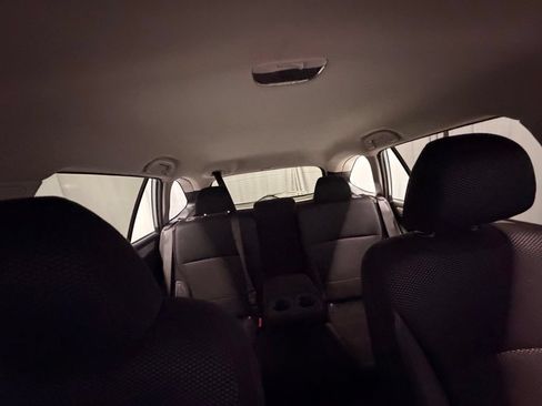 Used 2019 Subaru Outback 2.5i AWD/4WD image 12